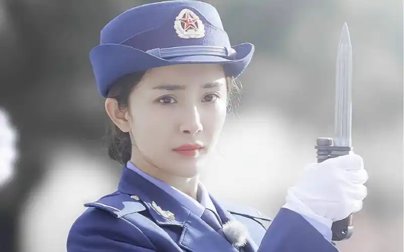 【杨幂×真正男子汉2】坚韧,不轻易叫苦,默默坚持和善良,这就是杨幂!