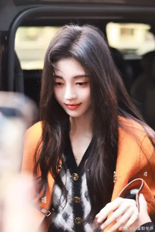 鞠婧祎绿发##鞠婧祎姜黎非