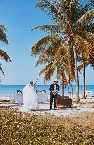 中原国际梦想城婚纱摄影三亚旅拍婚纱照0