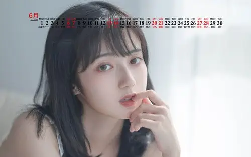 2020年6月清新美女写真日历壁纸