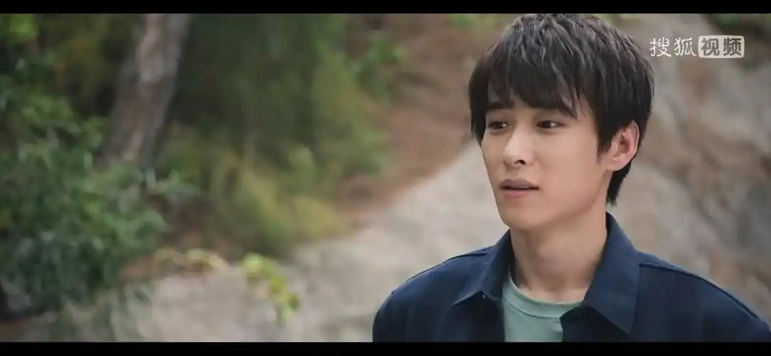 男人的胜负欲有多强他在逆光中告白男主厉腾智斗情敌反套路不断