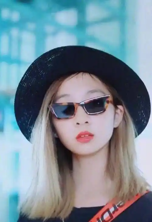 本以为会有违和感,看到照片:国民初恋_网友_黄磊_外貌