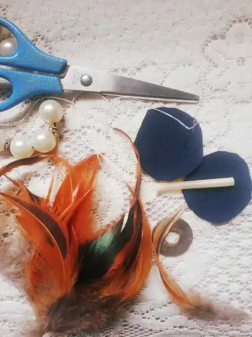 diy自制毽子分分钟做一个鸡毛毽子