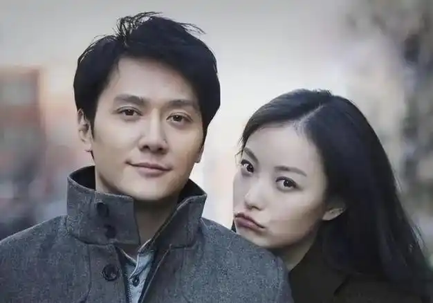 冯绍峰新女友曝光?夜会2女被拍到?