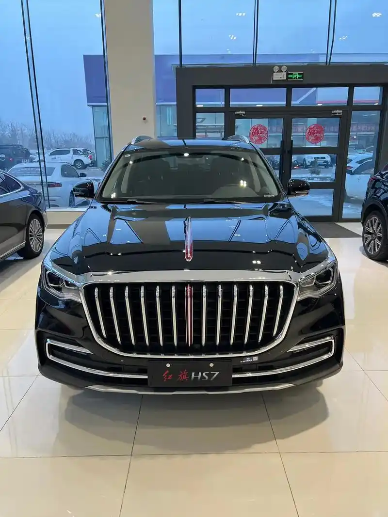 红旗05hs7首款c级豪华suv黑色,hs7搭载3.0t直喷 - 抖音
