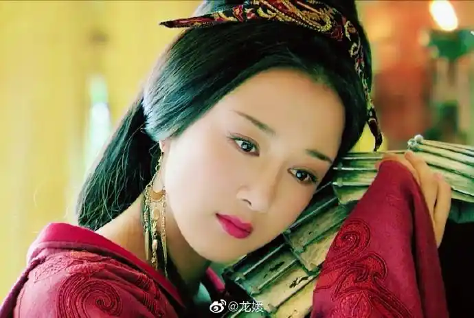 虞姬～李依晓～超美腻啊 来自龙媛 - 微博