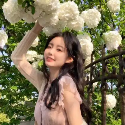 小清新白色系女生头像