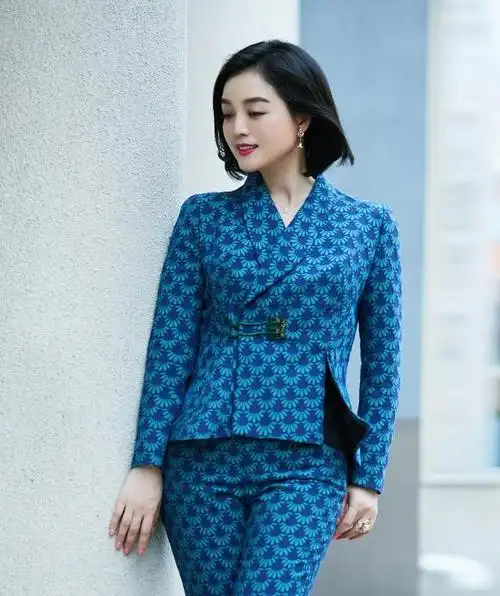 白雪歌美人更真不仅不去做美容更不愿意对自己的照片进行修图