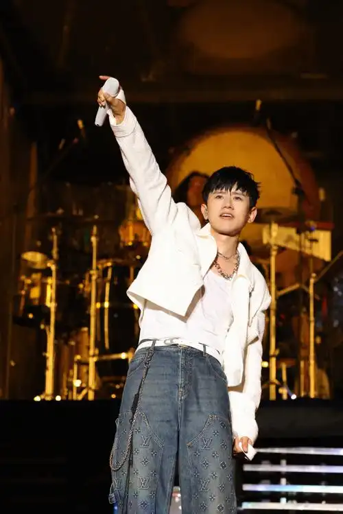 张杰未live巡回演唱会