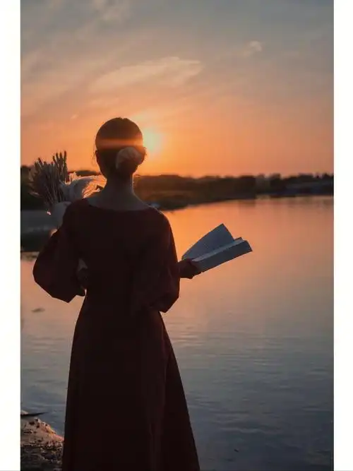 氛围感自拍今日份落日温柔一个人拍照