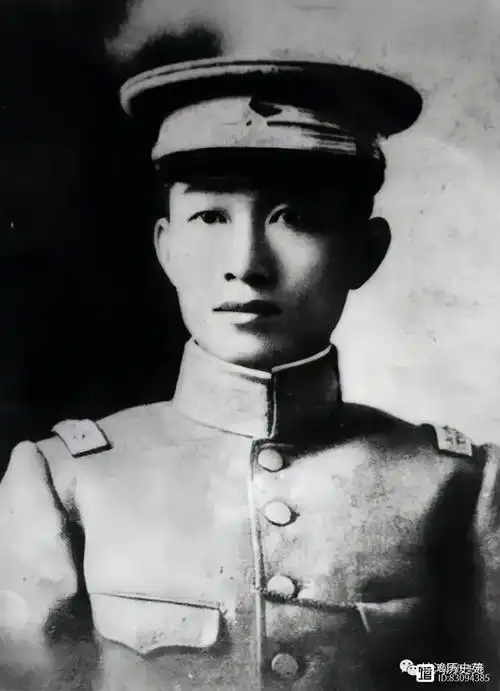 22岁蔡锷大婚,29岁新娘刘长姑却突然悔婚,另一女子突然说:我嫁