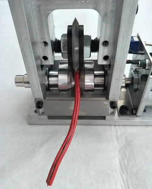 废旧电线拨线剥皮机电缆剥线机小型废铜线去皮家用全自动电动手动行星