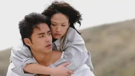 陈乔恩过年胖五公斤同一件衣服对比明显备孕两年一直怀不上