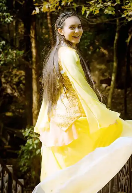 《山海经》正在热播 郭子千为爱舍身救关智斌