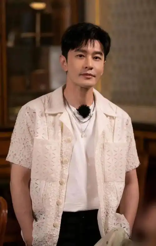 黄晓明被恶意诽谤,传他和别人有孩子,造谣者道歉,评论区一边倒|黄晓明