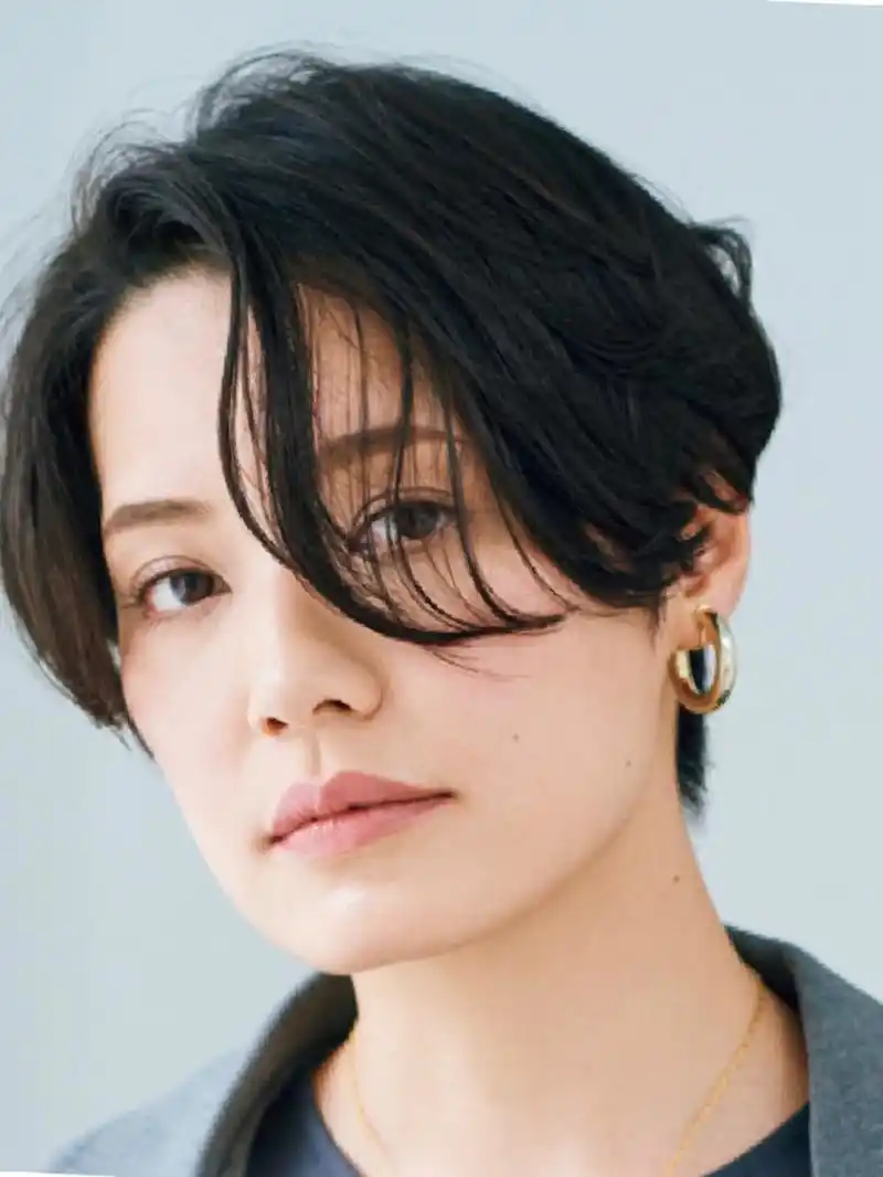 50岁发型 今天推荐:今年秋冬季节日本东京大阪流行人气发型-显年轻