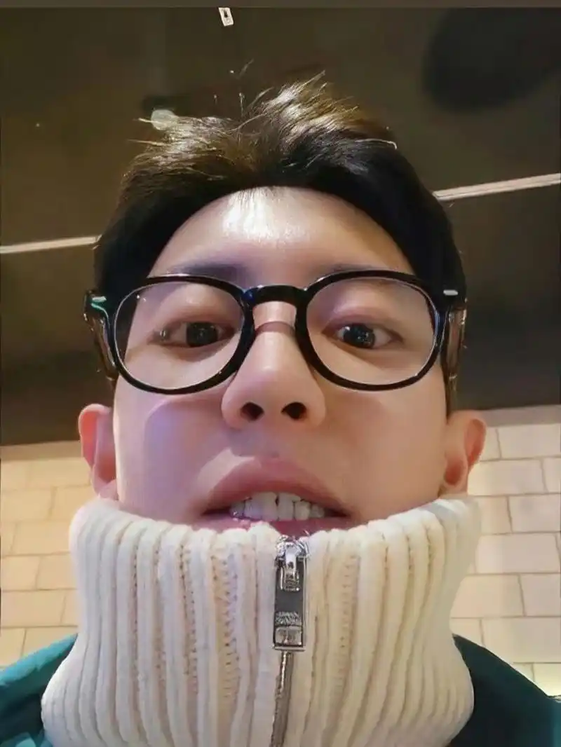 朴灿烈男友照合集