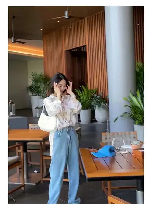 huyoyo抖音同款2021春夏新款美腿进阶浅色阔腿牛仔裤