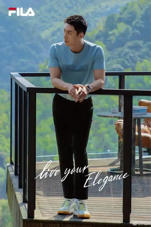 get@johnny黄景瑜更多同款网页链