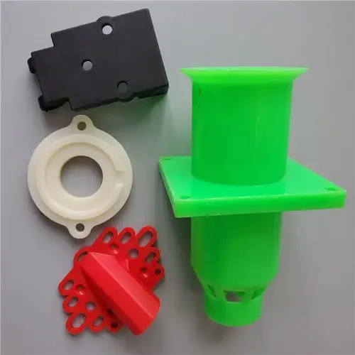 大型注塑加工透明pc聚碳塑料件 定制异形塑料制品 生产pa尼龙产品