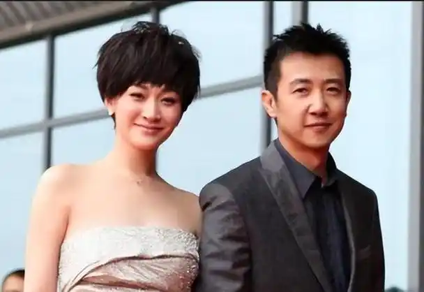 梅婷照顾6年,李小冉两度流产,55岁娶年轻15岁妻子享幸福生活