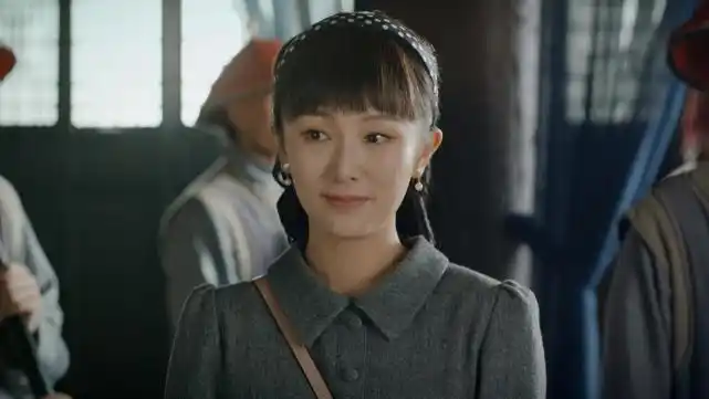 何玛丽:有勇有谋的"超级玛丽",思想开放,极富正义感的女记者.