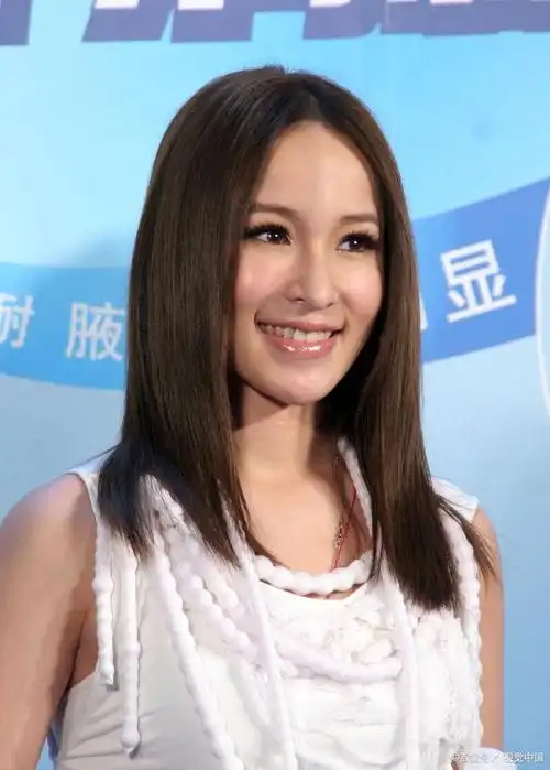 萧亚轩:我的人生有大事发生