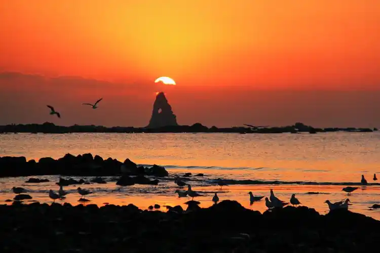 青岛石老人日出随拍——缘来有你!