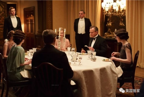 英国人的基本餐桌礼仪