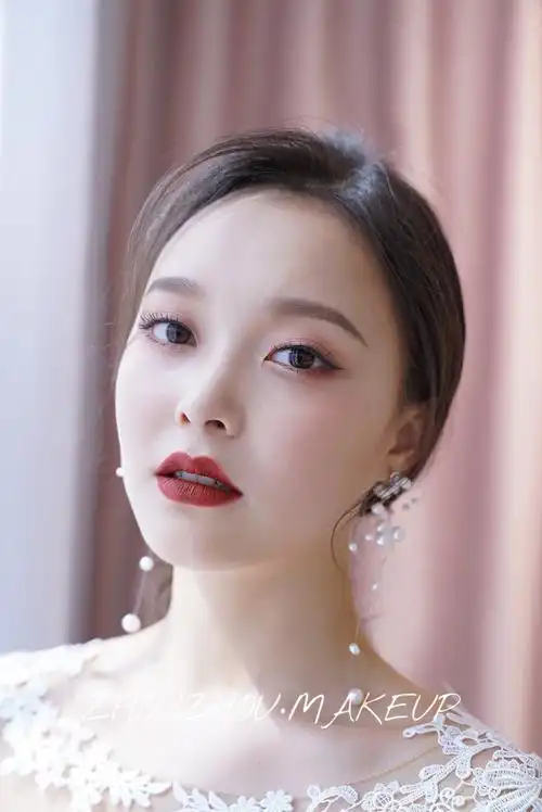 化妆师周周——新娘跟妆作品集