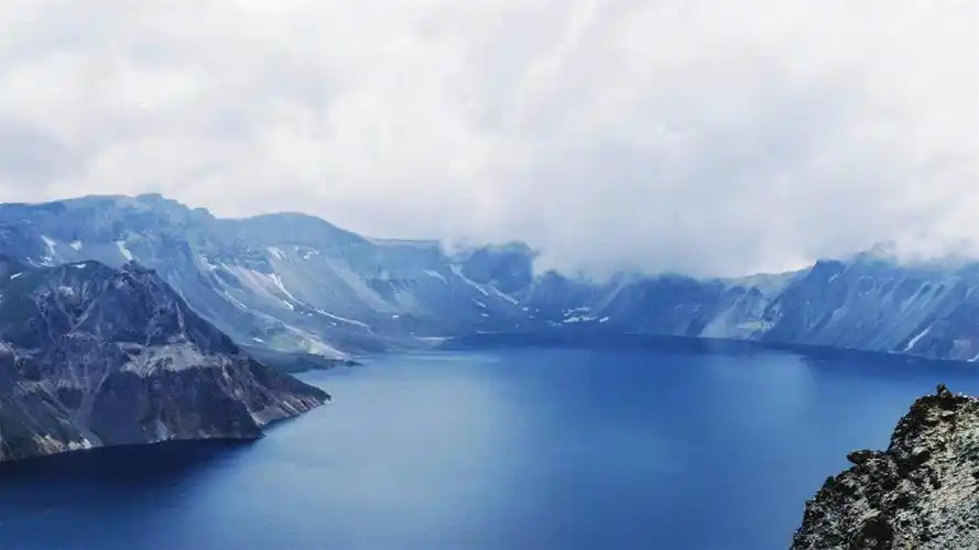 长白山天池唯美壮观高清桌面壁纸-风景壁纸-壁纸下载-美桌网