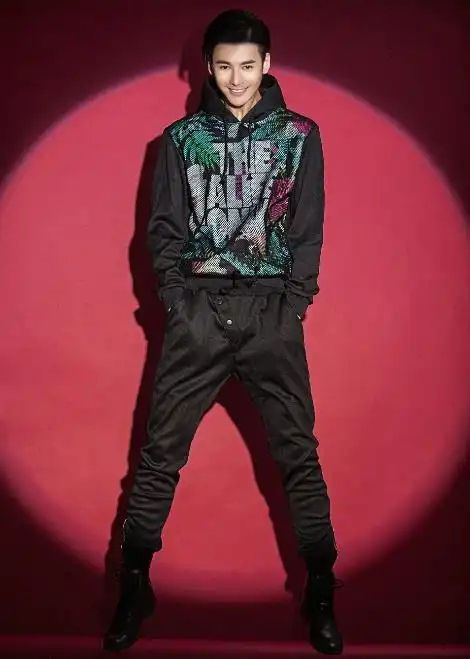 李鹤个人帅气写真