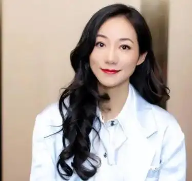 心口不一明明想红却非要装人淡如菊这五位女星引热议