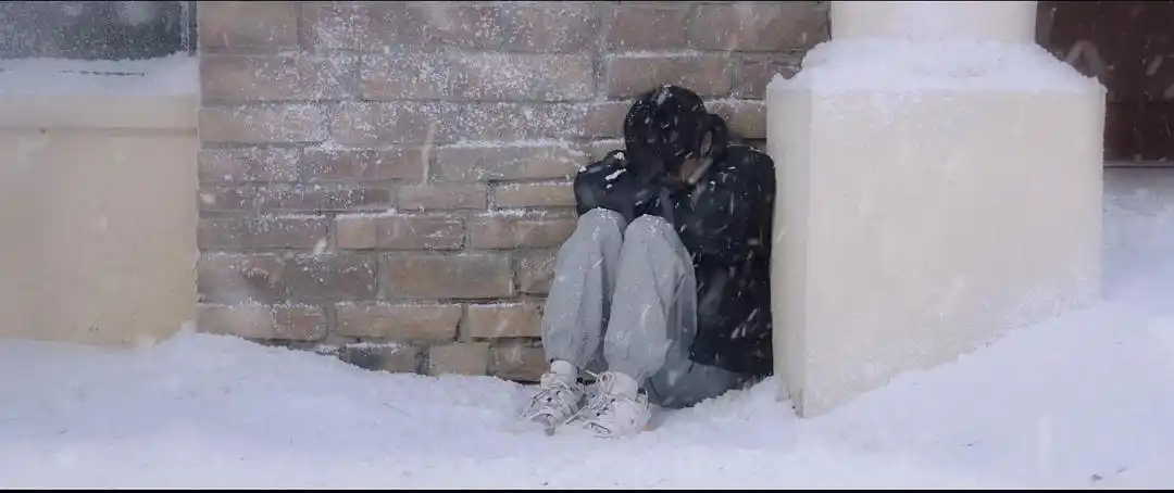 人生中最绝望的时刻,无助的冬