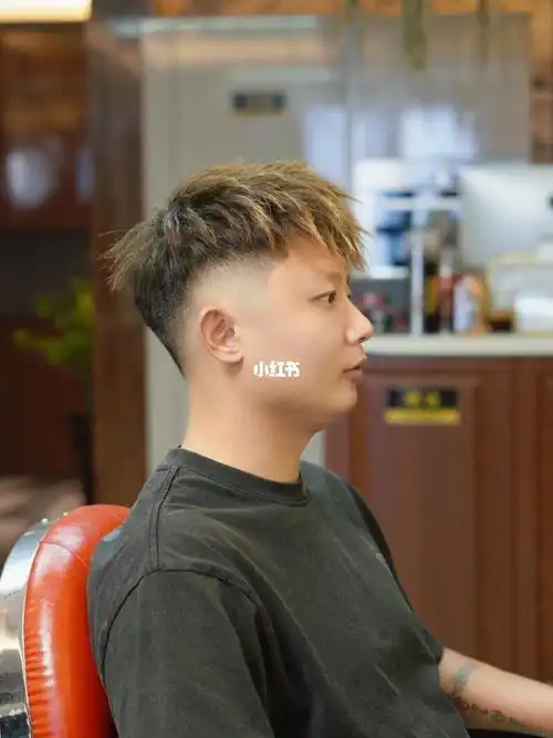 男士碎盖短发#深圳男士发型设计