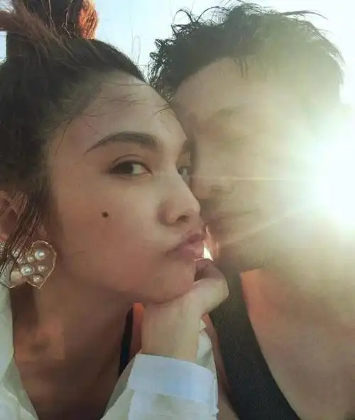 李荣浩杨丞琳如果你觉得婚姻很累请试着去做三件事