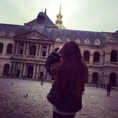 头像女森系高冷背影 女生头像图片大全 -【爱个性】