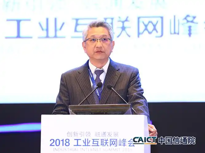 郑弘孟:尊敬的刘院长,余总工程师,各位领导,各位专家,各位媒体朋友们