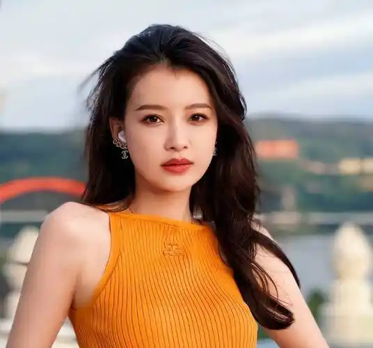 孙怡宣布分手滕光正前女友曝其劈腿孙怡火速回应让他滚了