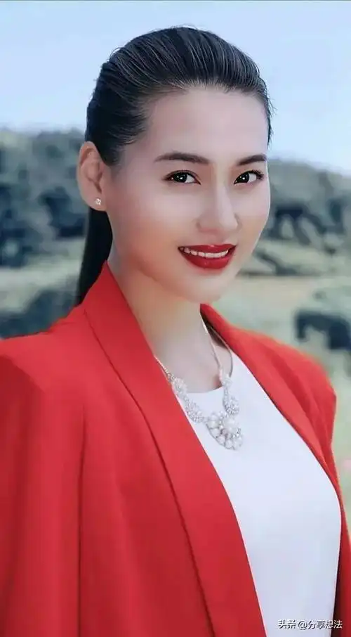 宁丹琳明星壁纸2