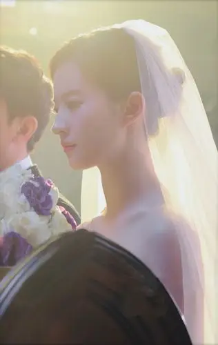 刘亦菲的一组婚纱图片,纯净美好,像天使降临人间