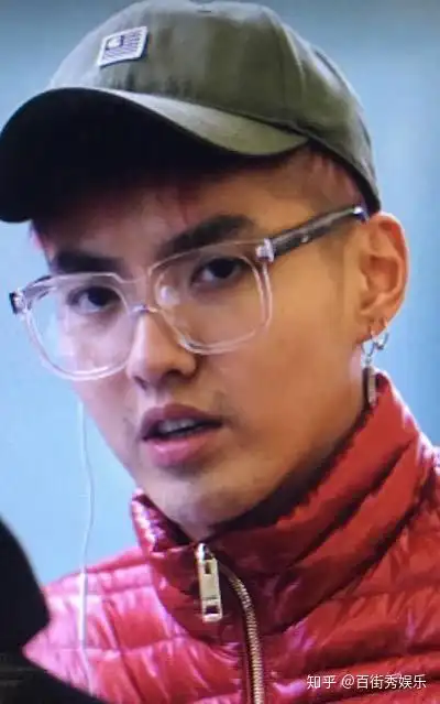 明星素颜长什么样热巴张韶涵嫩出水比化妆还美吴亦凡不敢认