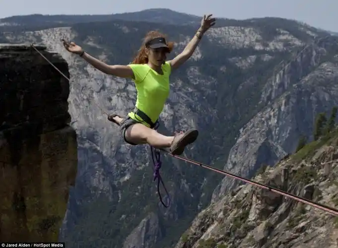 image gallery: slacking sport