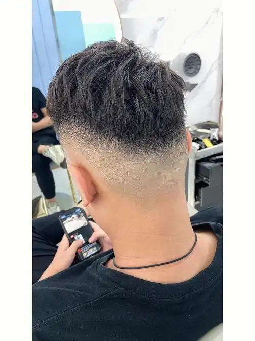 男士渐变短发