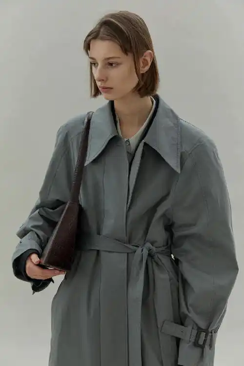 时尚搭配师lucy超话#时尚资讯#low classic 2020 spring/summer look