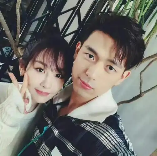 国色芳华,冲杨紫李现而来,却被配角们惊艳