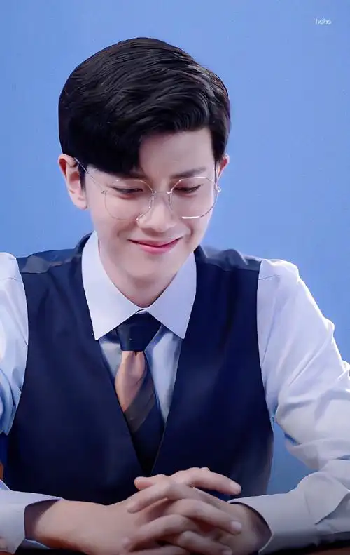 戴眼镜好好看#任嘉伦无忧渡#任嘉伦  |  任国超