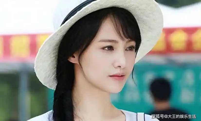 原创曾日赚208万今却无力执行罚款郑爽的热搜是愚人节最大的笑话