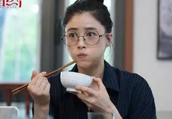 "华妃"蒋欣最近狂瘦,减肥餐不再保密,看一遍就能学会