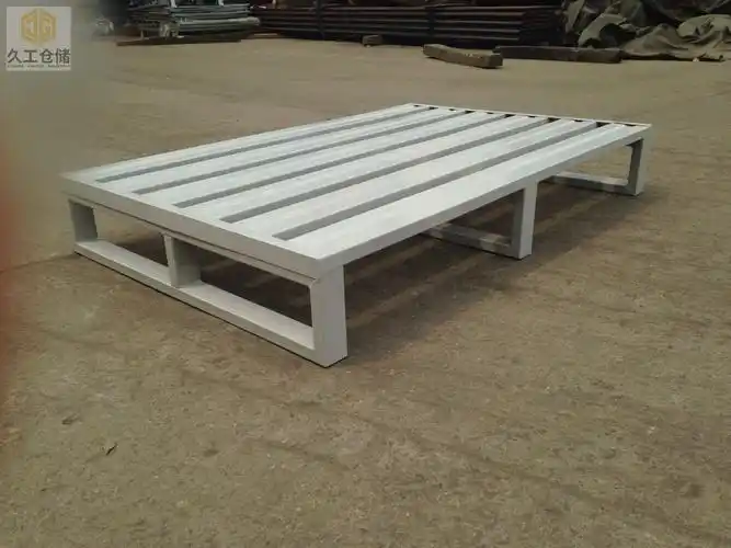 钢制托盘的详细共同点是什么?南京久工仓储设备